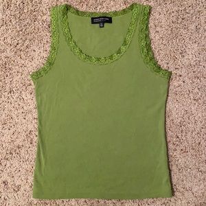 Jones New York Green Lace Detail Sleeveless Top